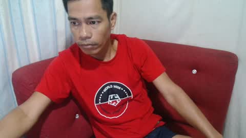 Snapshot of callme_pogs chatting on January 25, 9:35 pm callme_pogs online show from January 25, 9:35 pm