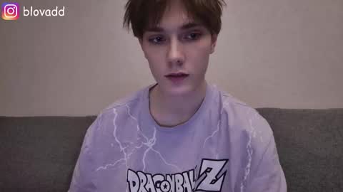 Snapshot of callmenineoneseven chatting on February 2, 7:01 pm Nick online show from February 2, 7:01 pm