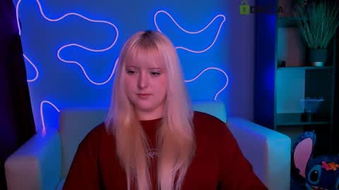 callmevivien online show from April 8, 1:11 pm