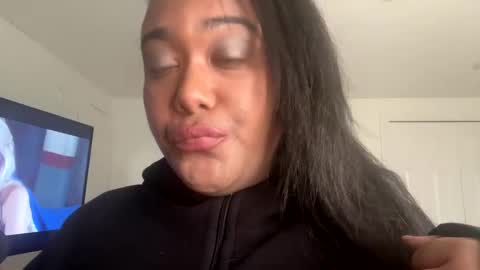 camzxoxox online show from January 3, 6:57 pm