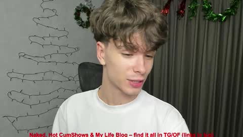 Snapshot of calvin_loves_you chatting on December 14, 5:18 pm Hey I am Calvin online show from December 14, 5:18 pm