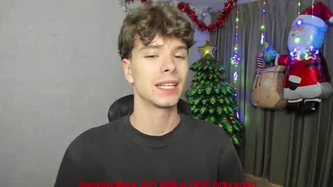 Hey I am Calvin  online show from December 21, 5:09 pm