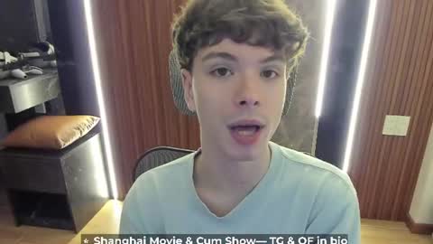 Hey I am Calvin  online show from June 30, 2:29 pm