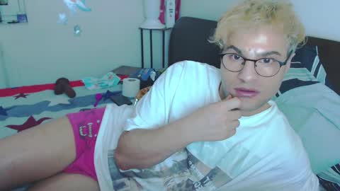 Calvinjohnlad online show from March 4, 12:07 am