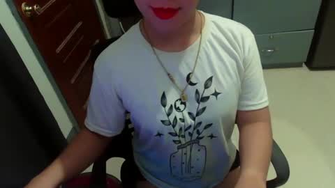 Snapshot of cam_forex69 chatting on January 4, 4:23 am margo online show from January 4, 4:23 am