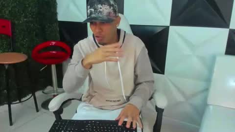 cam_xman online show from February 2, 1:32 pm