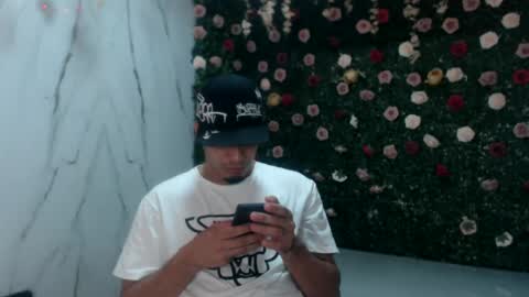 cam_xman online show from June 9, 1:56 pm