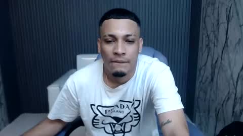 cam_xman online show from August 3, 6:11 pm
