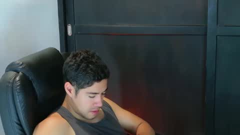 camara110 online show from October 2, 2:46 pm