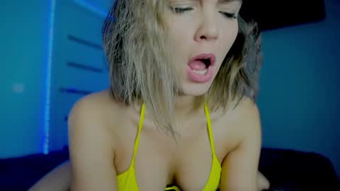 Snapshot of cambabby chatting on December 15, 1:32 am Lagertha online every day at 900 PM New York time online show from December 15, 1:32 am