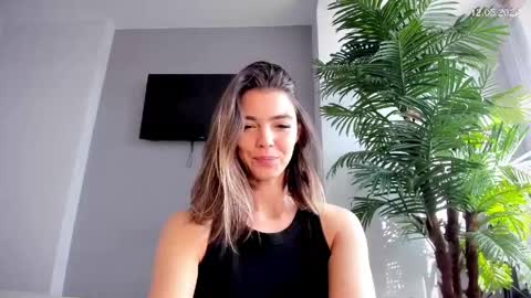 Snapshot of cambabby chatting on May 12, 1:25 am Lagertha online every day at 900 PM New York time online show from May 12, 1:25 am