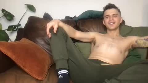 Snapshot of camdoattitude chatting on December 14, 12:05 am CamDoAttitude online show from December 14, 12:05 am