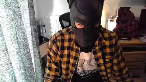 Snapshot of camdogfr chatting on January 3, 11:03 am camdogfr online show from January 3, 11:03 am