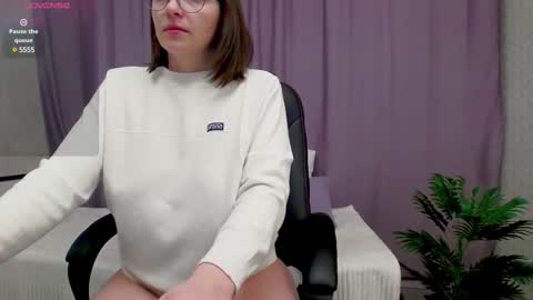 camelia_lillie online show from March 2, 3:13 am