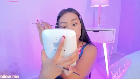 Camelia Smith online show from December 18, 3:45 am