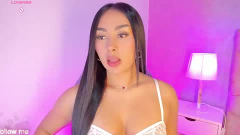 Camelia Smith online show from July 17, 3:46 am