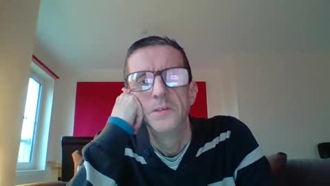 Snapshot of cameraaa chatting on November 9, 11:30 am cameraaa online show from November 9, 11:30 am