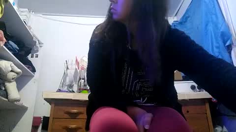 Snapshot of cameron_puppy chatting on March 1, 6:57 am Mara Catalina Romero Ordez online show from March 1, 6:57 am