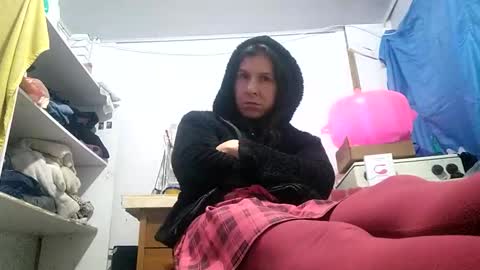 Snapshot of cameron_puppy chatting on March 4, 9:18 am Mara Catalina Romero Ordez online show from March 4, 9:18 am