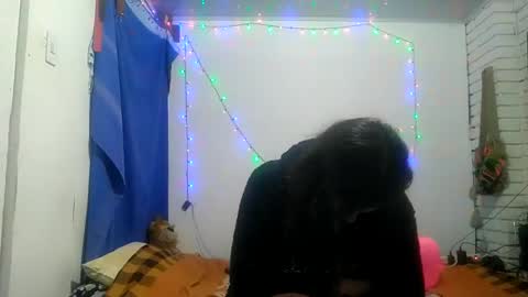 Snapshot of cameron_puppy chatting on March 10, 7:42 am Mara Catalina Romero Ordez online show from March 10, 7:42 am