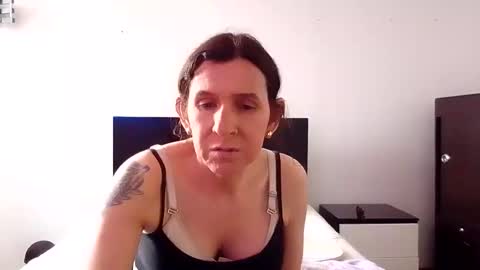 Snapshot of cameron_puppy chatting on October 18, 6:41 pm Mara Catalina Romero Ordez online show from October 18, 6:41 pm