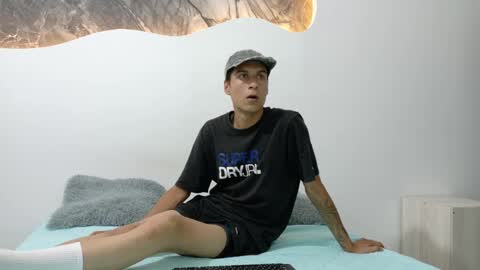 cameronsilverman online show from June 5, 9:53 pm