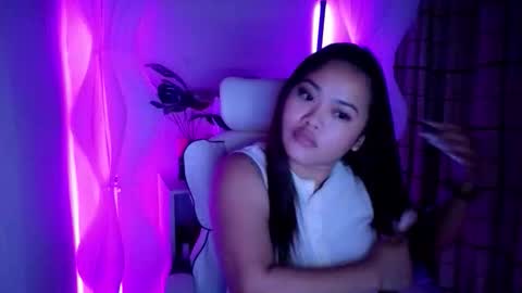 Jade online show from May 3, 10:27 pm