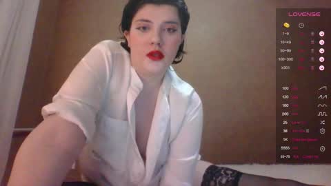 Snapshot of camgirl_xx chatting on September 29, 5:29 pm Marta online show from September 29, 5:29 pm