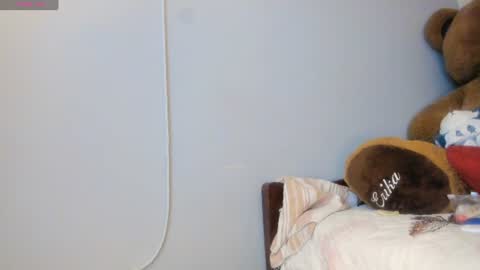 Snapshot of cami_hot_hair chatting on June 25, 5:23 am cami online show from June 25, 5:23 am