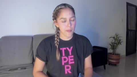   online show from November 8, 3:50 am