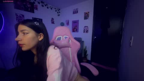 CAMI  online show from April 28, 5:23 am