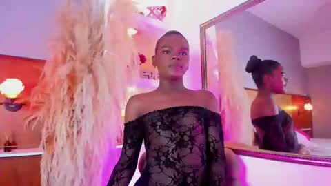 camiestrada online show from January 31, 8:33 pm