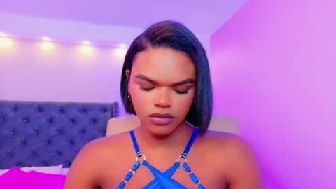 camiestrada online show from September 12, 2:11 am