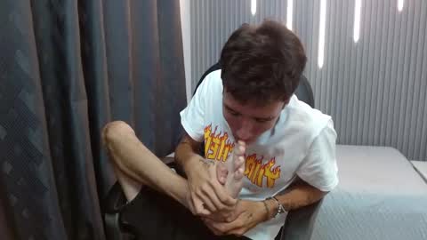 camievan online show from March 13, 8:04 pm