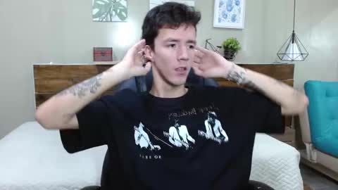 camievan online show from March 17, 7:28 pm