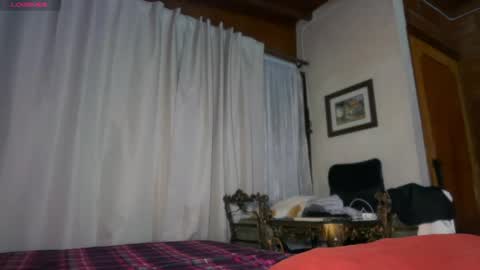 camii19y online show from April 28, 2:27 am