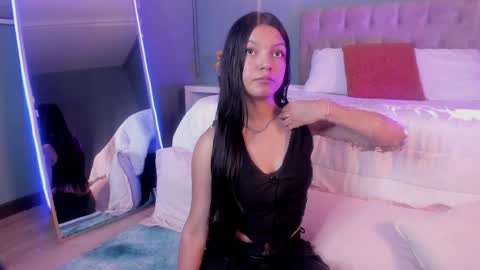 Cami online show from April 8, 3:50 am