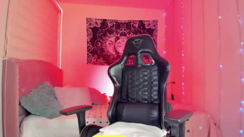 camila online show from November 21, 3:38 am