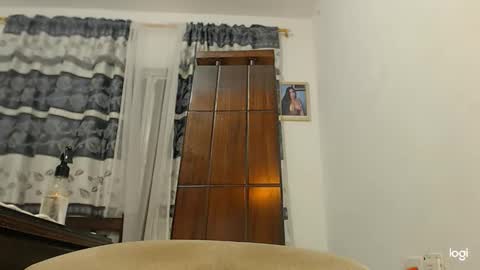 Instagram camila blande1 online show from June 11, 5:16 am