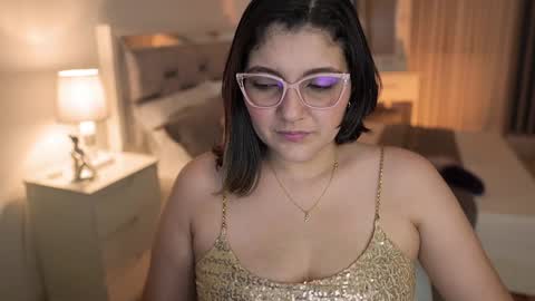 Snapshot of camila_buitrago chatting on December 24, 1:49 am Camila buitrago online show from December 24, 1:49 am