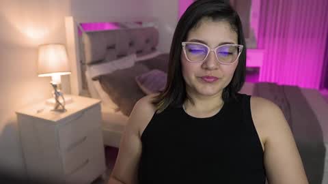 Snapshot of camila_buitrago chatting on January 16, 1:58 am Camila buitrago online show from January 16, 1:58 am