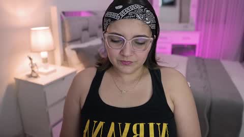 Snapshot of camila_buitrago chatting on January 25, 12:59 am Camila buitrago online show from January 25, 12:59 am