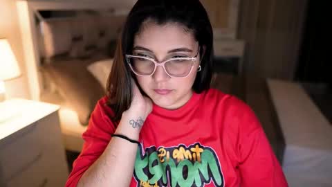 Snapshot of camila_buitrago chatting on October 8, 3:37 am Camila buitrago online show from October 8, 3:37 am