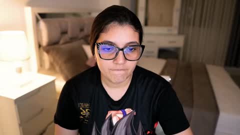 Snapshot of camila_buitrago chatting on November 15, 3:15 am Camila buitrago online show from November 15, 3:15 am