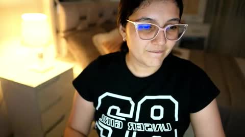 Snapshot of camila_buitrago chatting on November 26, 2:45 am Camila buitrago online show from November 26, 2:45 am