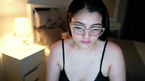 Snapshot of camila_buitrago chatting on February 6, 4:06 am Camila buitrago online show from February 6, 4:06 am