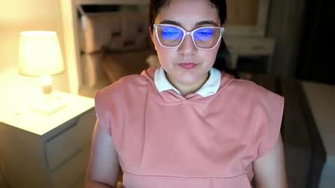 Snapshot of camila_buitrago chatting on March 1, 12:56 am Camila buitrago online show from March 1, 12:56 am