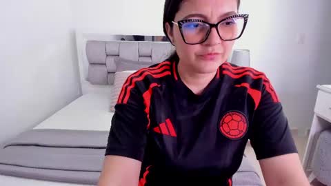 Camila buitrago online show from June 29, 12:17 am