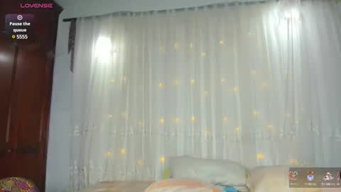 Cami vazques online show from February 7, 11:55 pm