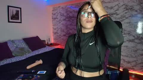 Camila Roose online show from February 2, 1:15 am